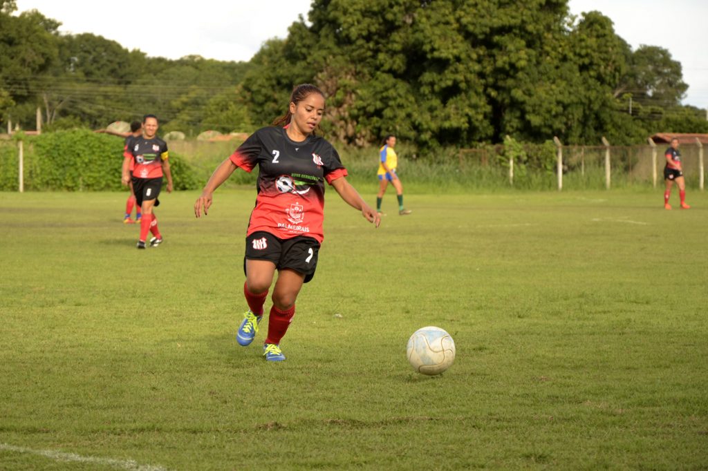 AB City vence jogo da primeira rodada da II Taça Bola Mulher