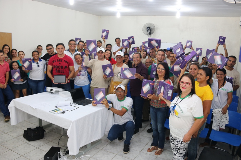 Água Branca: agentes comunitários de recebem tablets para auxiliar nas visitas domiciliares