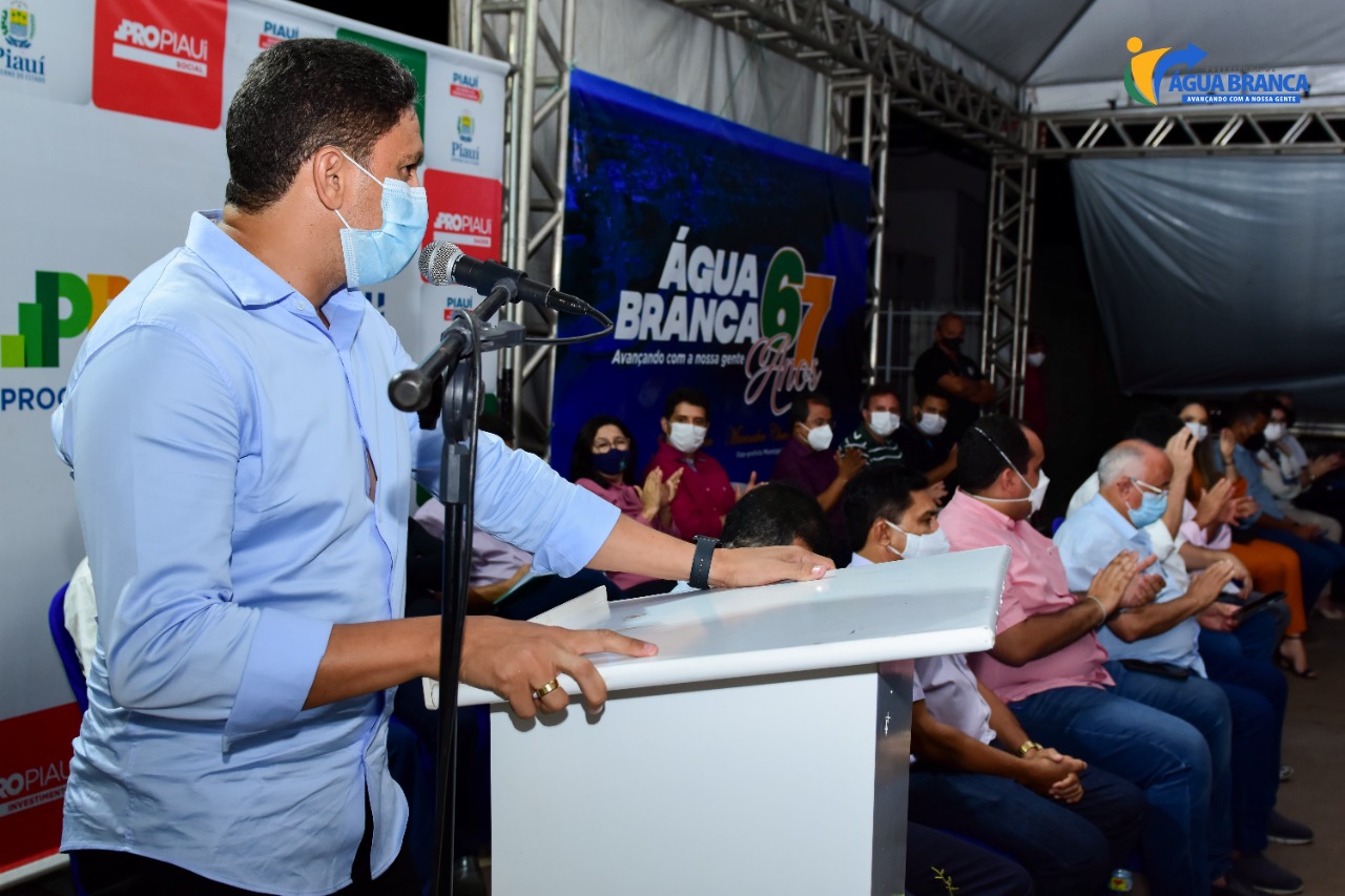 Água Branca comemora 67 anos com maratona de inaugurações e live de aniversário Água Branca comemora 67 anos com maratona de inaugurações e live de aniversário