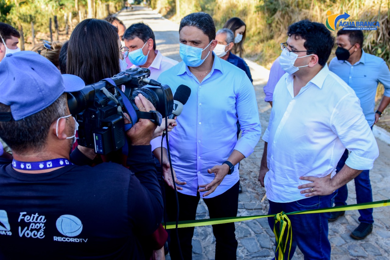 Água Branca comemora 67 anos com maratona de inaugurações e live de aniversário