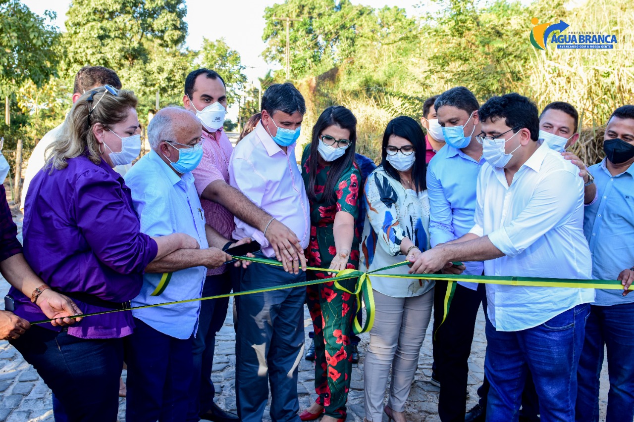Água Branca comemora 67 anos com maratona de inaugurações e live de aniversário