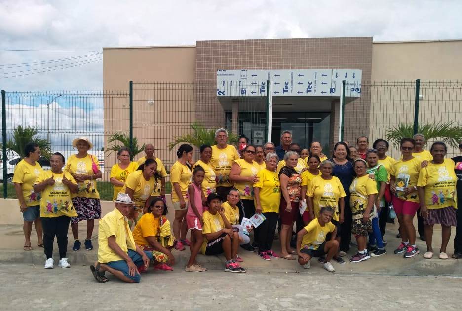 Idosos de Água Branca participam de ação alusiva à Semana Nacional do Trânsito Idosos de Água Branca participam de ação alusiva à Semana Nacional do Trânsito