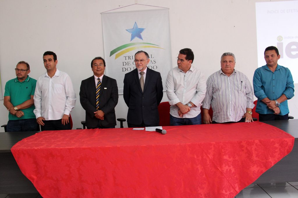 Água Branca recebe capacitação do TCE-PI sobre gestão municipal