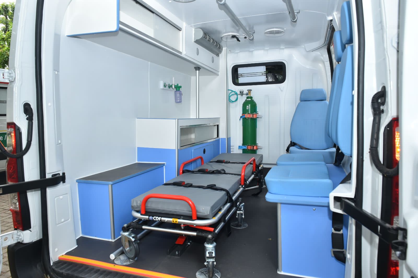 Água Branca recebe nova ambulância para a Saúde Municipal