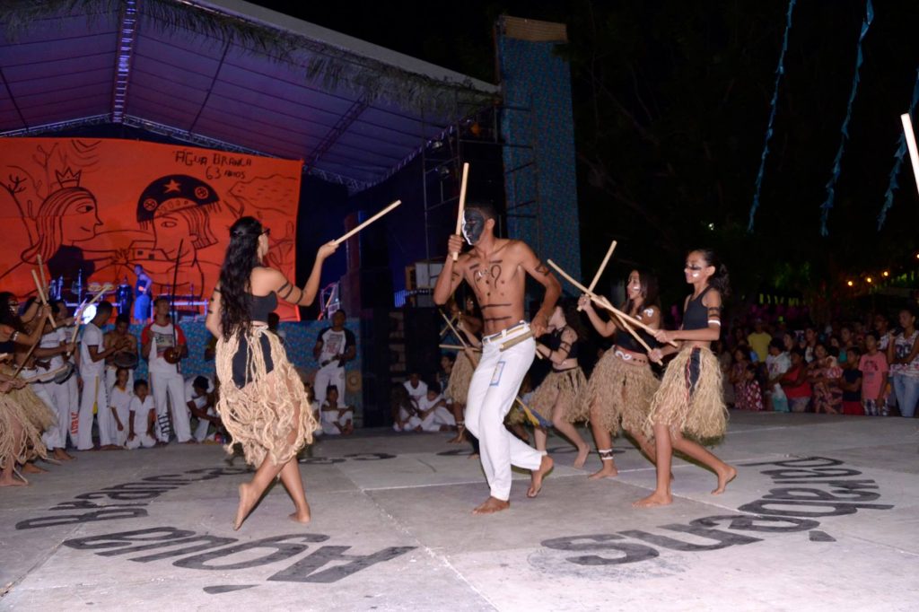 Apresentações culturais marcam abertura da semana do aniversário de Água Branca