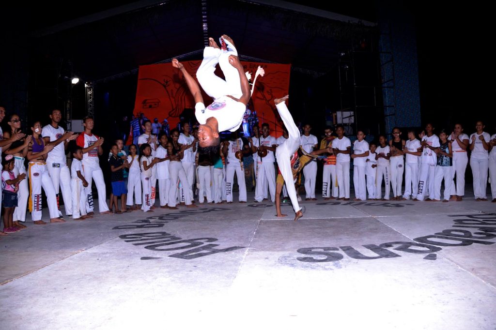 Apresentações culturais marcam abertura da semana do aniversário de Água Branca