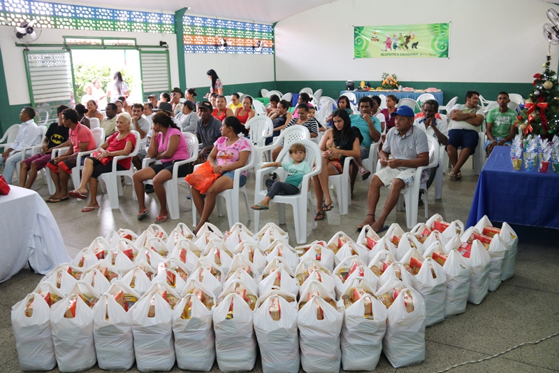 Assistência Social de Água Branca promove confraternização na última edição do Pão na Mesa de 2018 Assistência Social de Água Branca promove confraternização na última edição do Pão na Mesa de 2018
