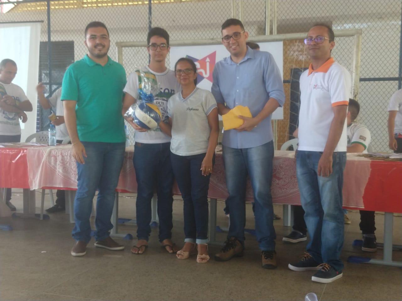 Com foco nos direitos e deveres da juventude, Conexão Jovem reúne centenas de estudantes de Água Branca