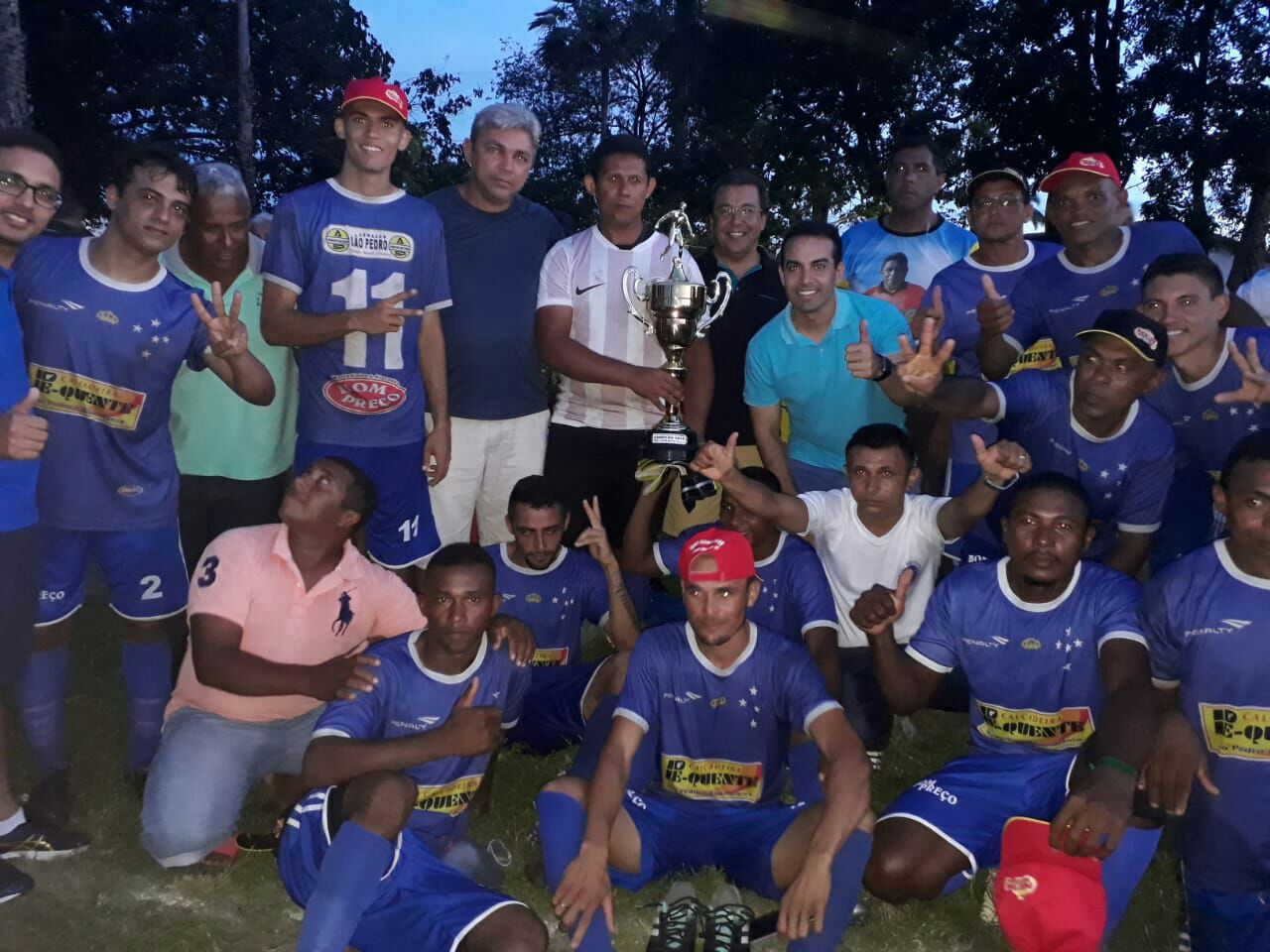 Cruzeiro de São Pedro vence o campeonato de futebol Zezim Baleia em Água Branca Cruzeiro de São Pedro vence o campeonato de futebol Zezim Baleia em Água Branca