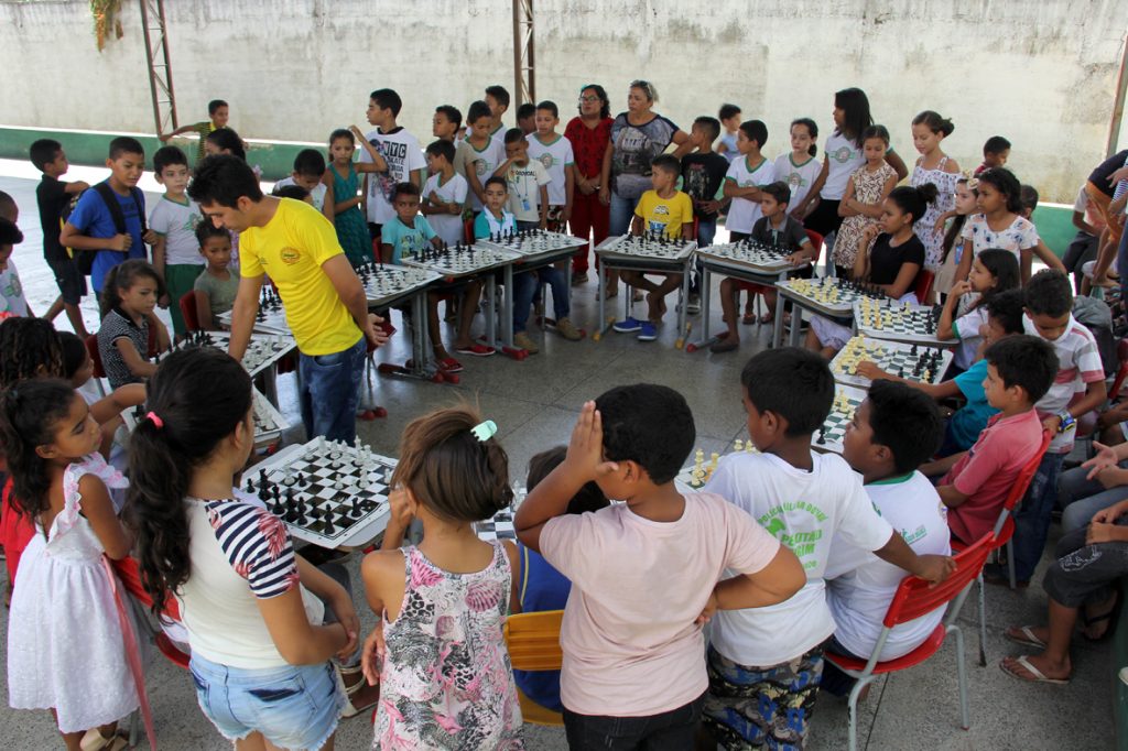 Educação de Água Branca promove dia de alegria para as crianças