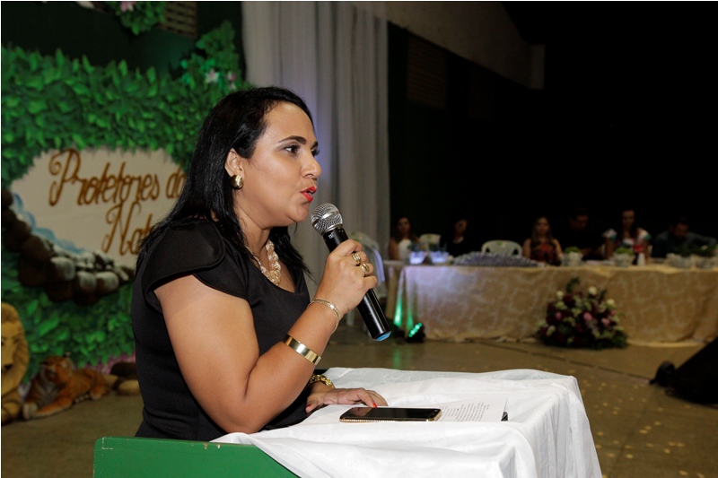 Educação de Água Branca realiza formatura do programa Alfa e Beto
