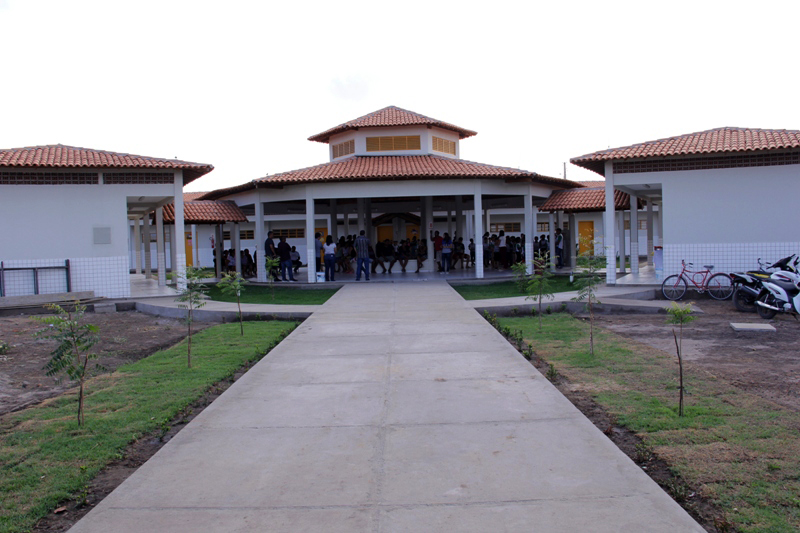 Educação de Água Branca recepciona alunos em aula inaugural da Escola Padre João Batista Gougeon