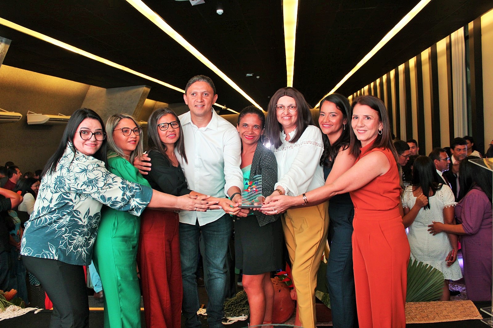 Escola de Água Branca é premiada por qualidade do ensino na idade certa