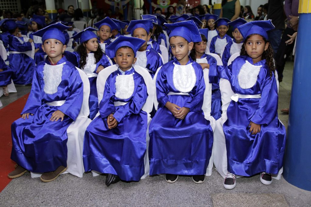 Escolas de Água Branca realizam formatura dos Doutores do ABC