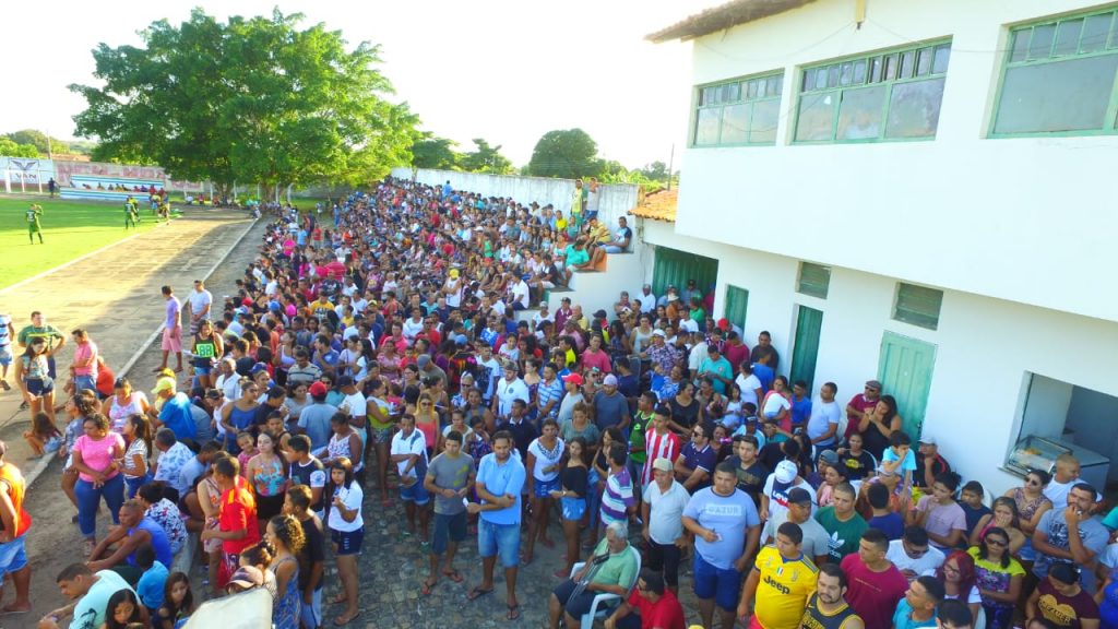 Estádio Municipal Luzião recebe 2ª Bingão dos Clubes de Água Branca