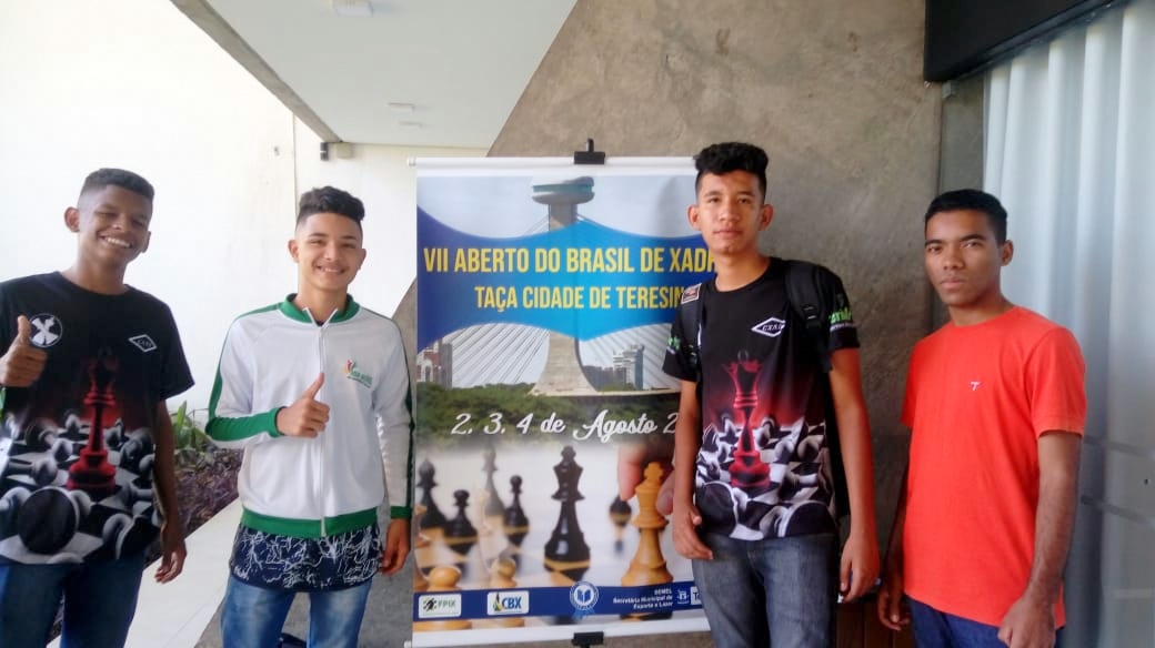 Estudantes de Água Branca participam de campeonato de xadrez em Teresina Estudantes de Água Branca participam de campeonato de xadrez em Teresina