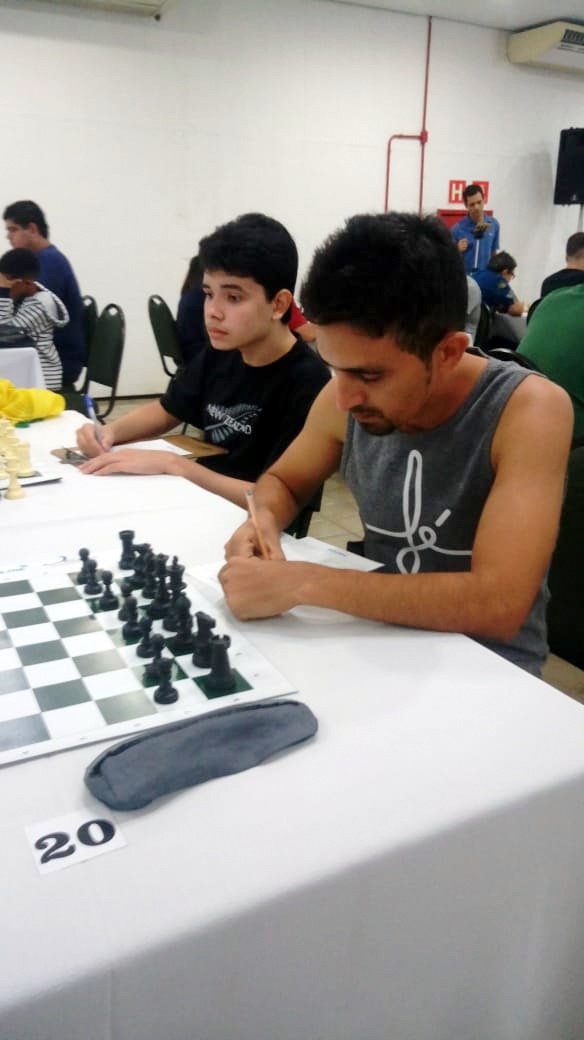 Estudantes de Água Branca participam de campeonato de xadrez em Teresina