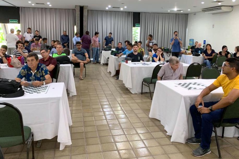 Estudantes de Água Branca participam de campeonato de xadrez em Teresina