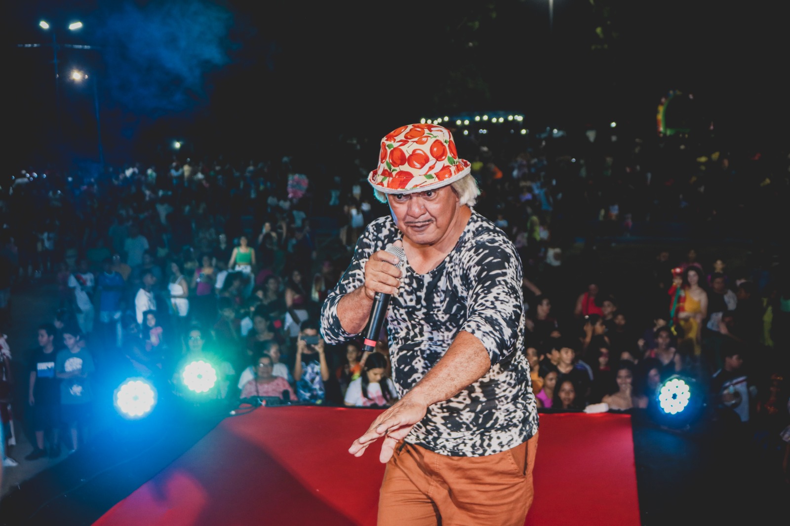 Festa das Crianças da Prefeitura reúne 10 mil pessoas na Praça de Eventos em Água Branca Festa das Crianças da Prefeitura reúne 10 mil pessoas na Praça de Eventos em Água Branca