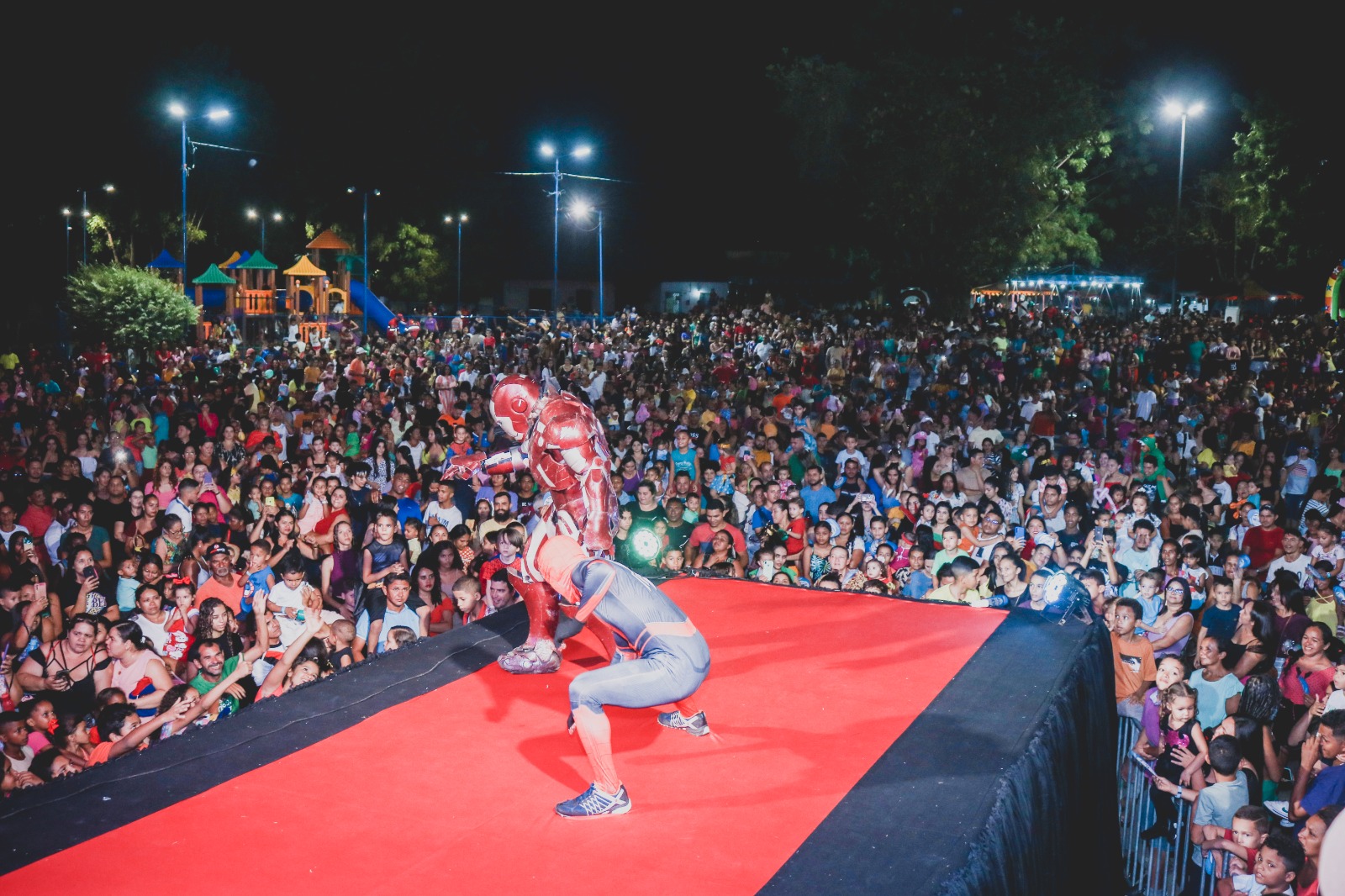 Festa das Crianças da Prefeitura reúne 10 mil pessoas na Praça de Eventos em Água Branca
