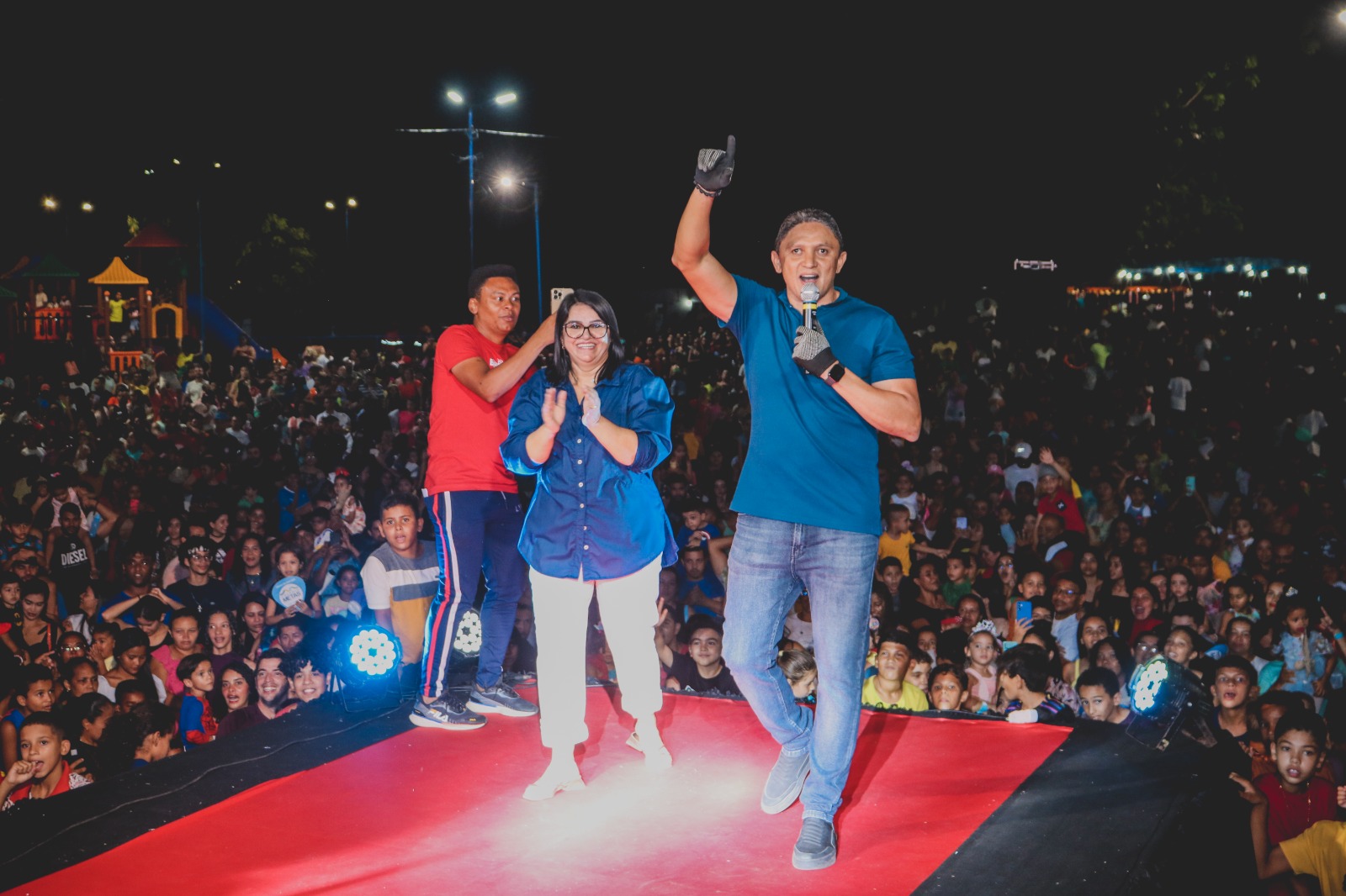 Festa das Crianças da Prefeitura reúne 10 mil pessoas na Praça de Eventos em Água Branca