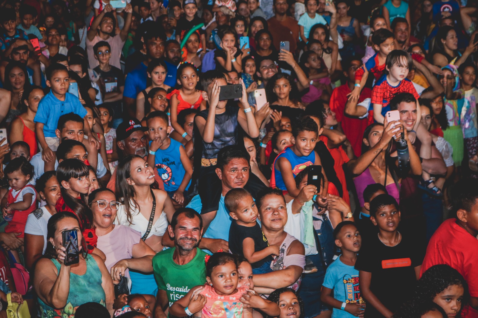 Festa das Crianças da Prefeitura reúne 10 mil pessoas na Praça de Eventos em Água Branca