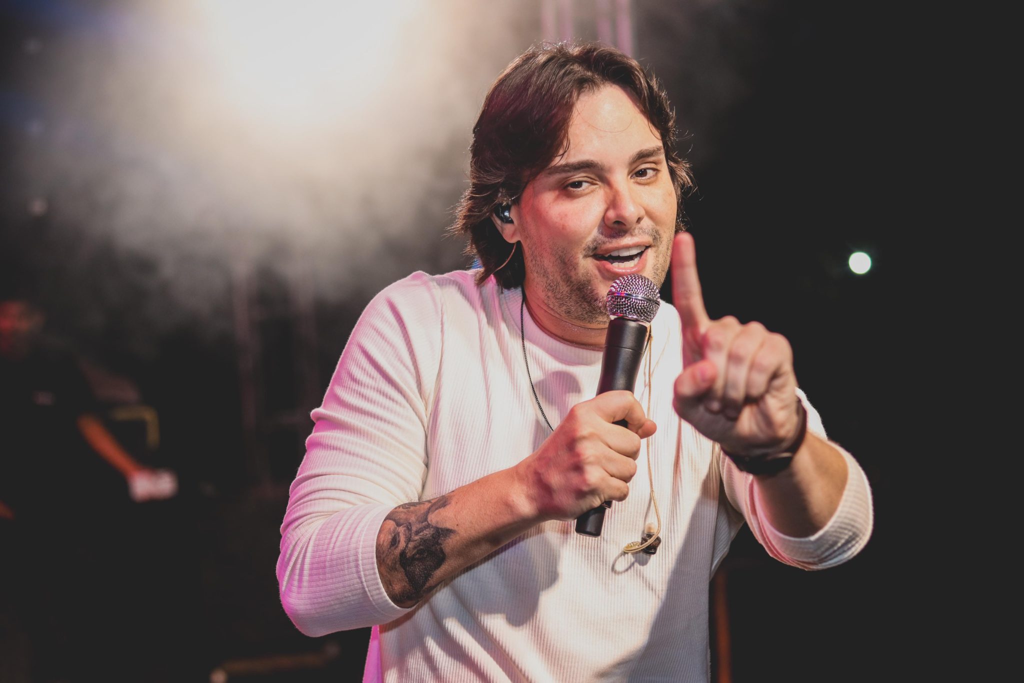 Grandes shows animaram o público no último dia dos Festejos da Comunidade Santo Antônio, em Água Branca