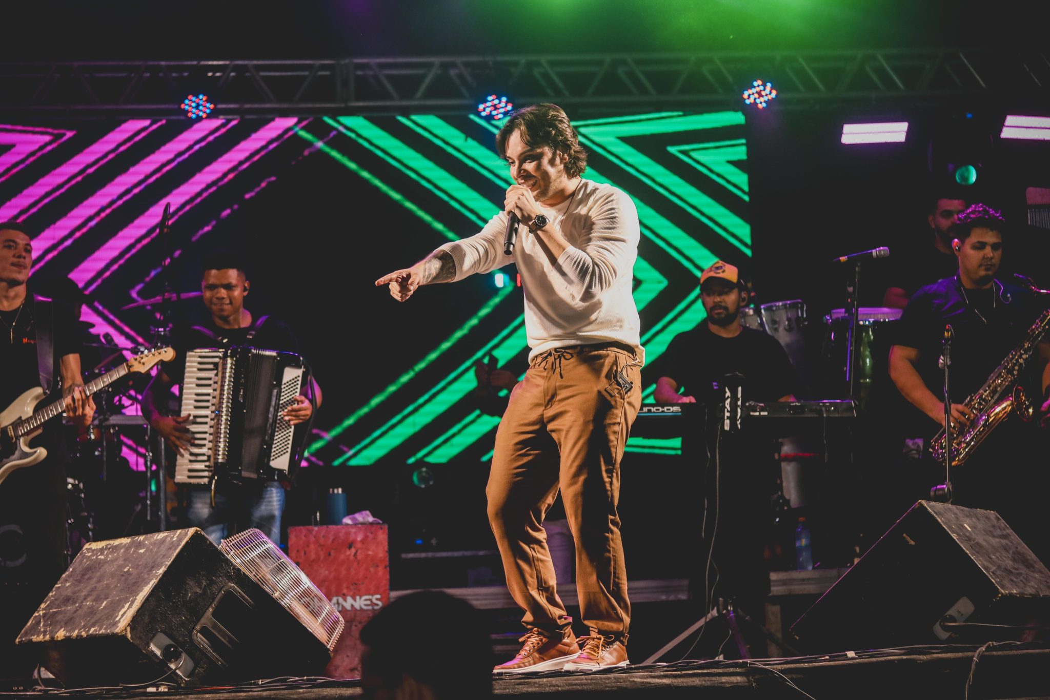 Grandes shows animaram o público no último dia dos Festejos da Comunidade Santo Antônio, em Água Branca