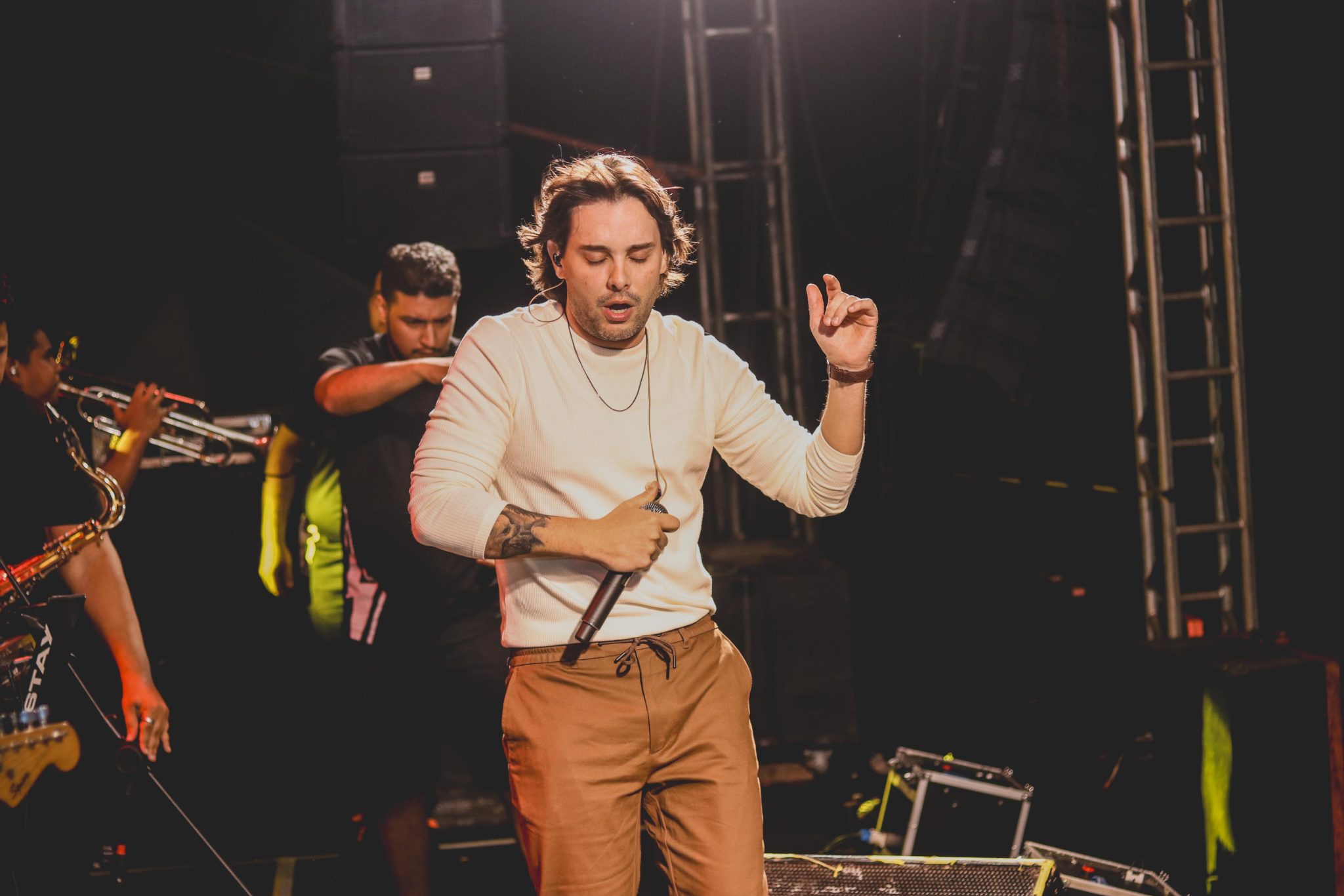 Grandes shows animaram o público no último dia dos Festejos da Comunidade Santo Antônio, em Água Branca