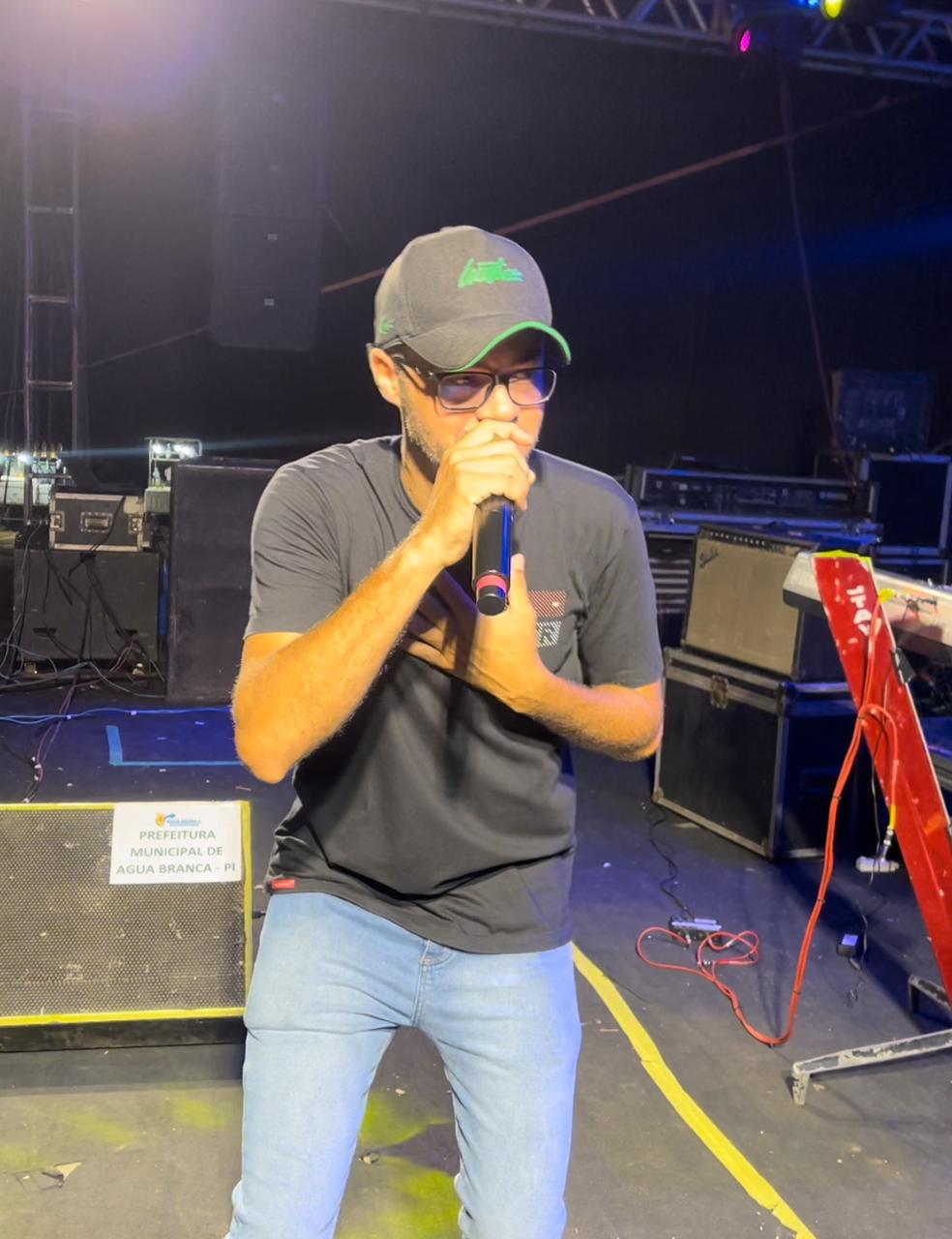 Grandes shows animaram o público no último dia dos Festejos da Comunidade Santo Antônio, em Água Branca