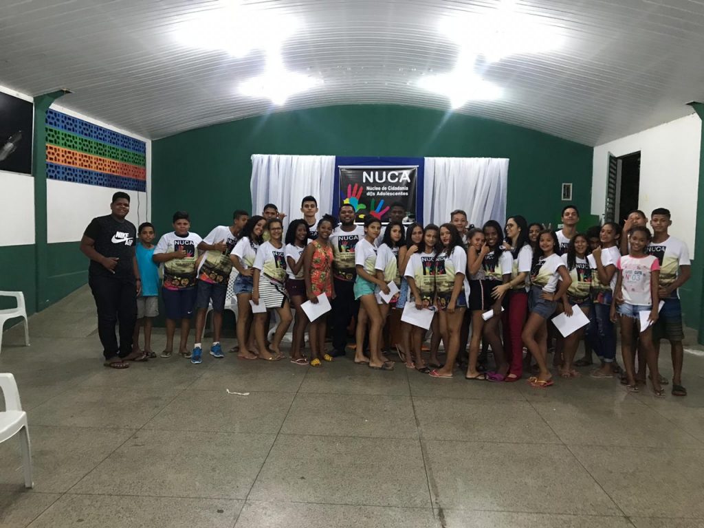 Jovens de Água Branca se reúnem para discutir direitos das crianças e adolescentes Jovens de Água Branca se reúnem para discutir direitos das crianças e adolescentes