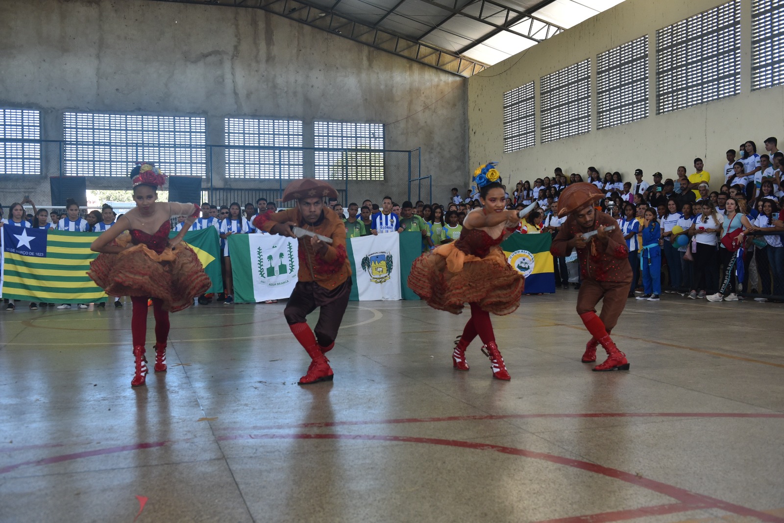 Mães de Água Branca participam de curso de artesanato