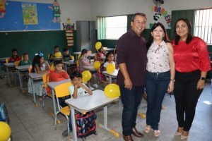 Mais de 2.800 alunos voltam às aulas em Água Branca