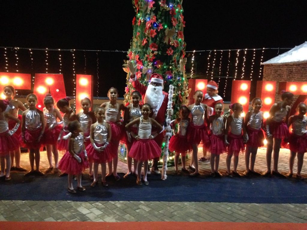 Natal Luz: Prefeitura de Água Branca organiza programação cultural na orla do açude