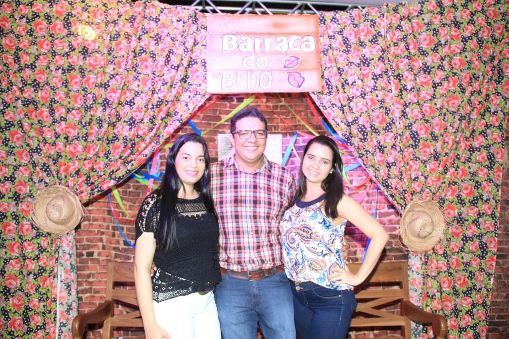 Noite Católica anima terceiro dia da Semana Cultural de Água Branca