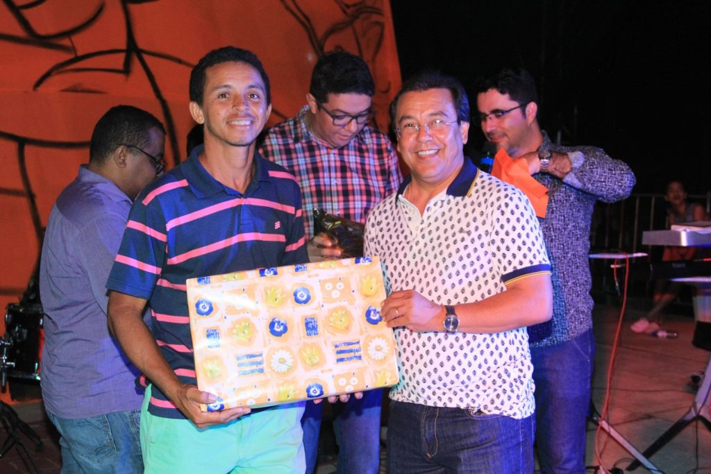 Noite Católica anima terceiro dia da Semana Cultural de Água Branca