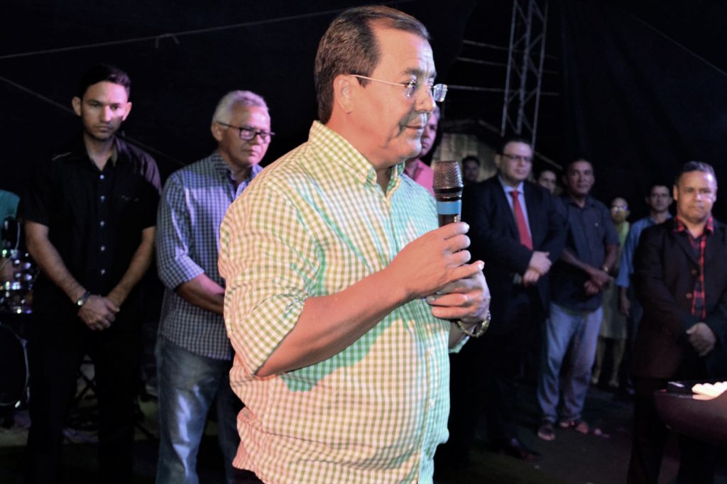 Noite evangélica emociona o público na segunda noite da Semana Cultural de Água Branca