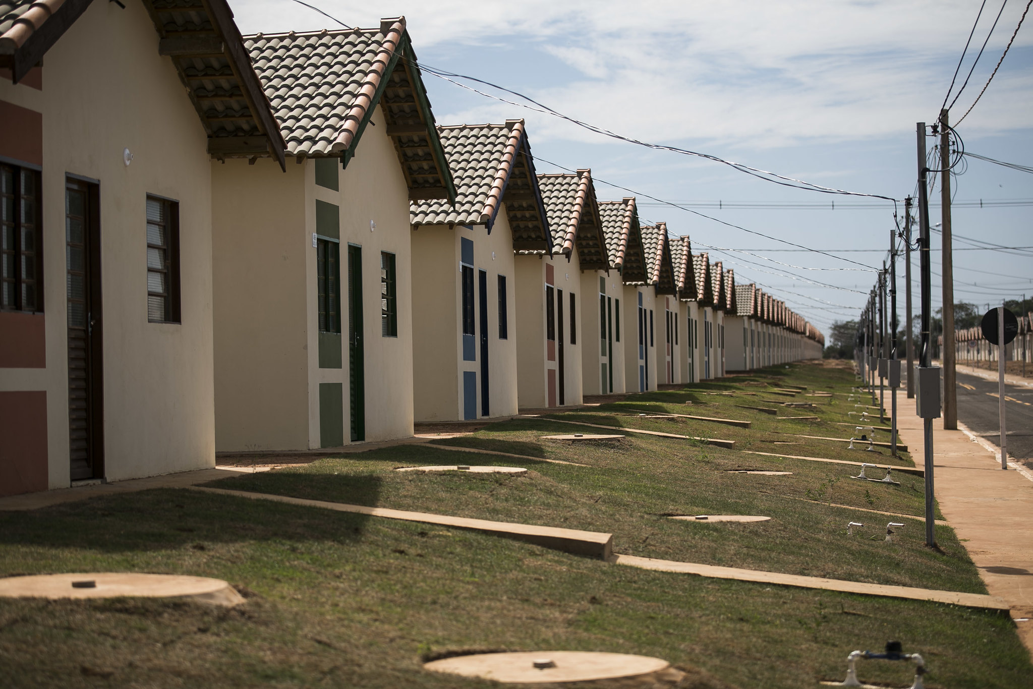 Prefeito Júnior Ribeiro anuncia a construção de 100 casas novas em Água Branca através do Minha Casa, Minha Vida Prefeito Júnior Ribeiro anuncia a construção de 100 casas novas em Água Branca através do Minha Casa, Minha Vida