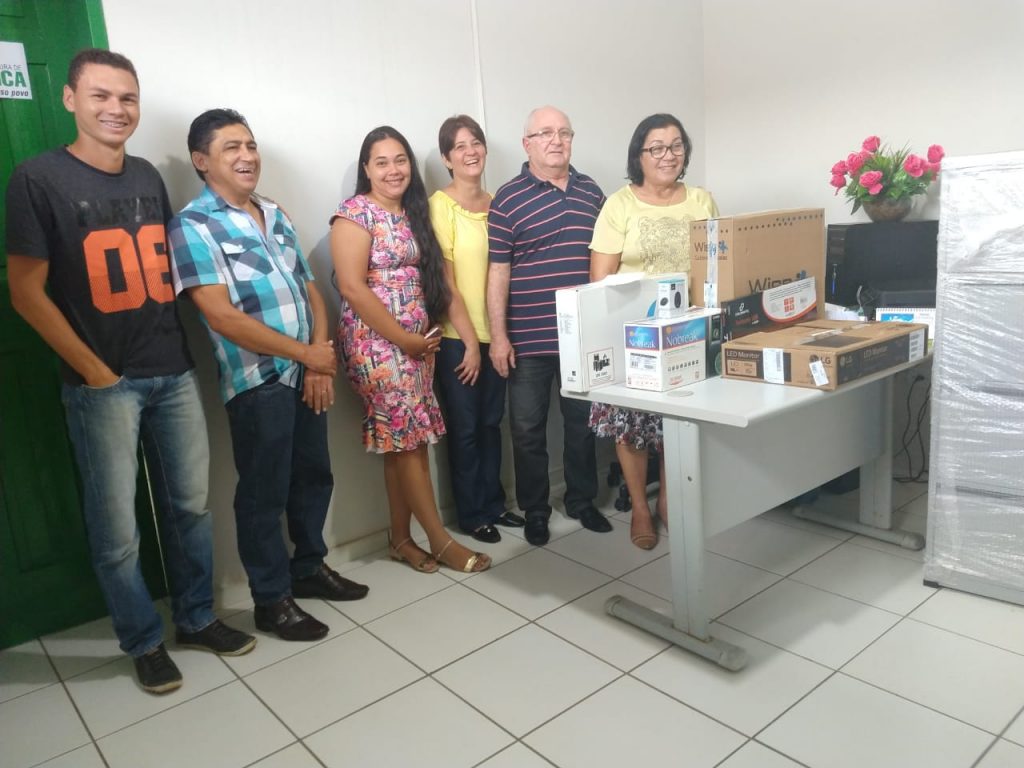 Prefeitura de Água Branca adquire equipamentos de informática Prefeitura de Água Branca adquire equipamentos de informática