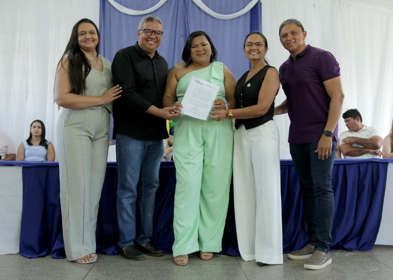 Prefeitura de Água Branca conclui ciclo de nomeações do último concurso público com posse de novos servidores