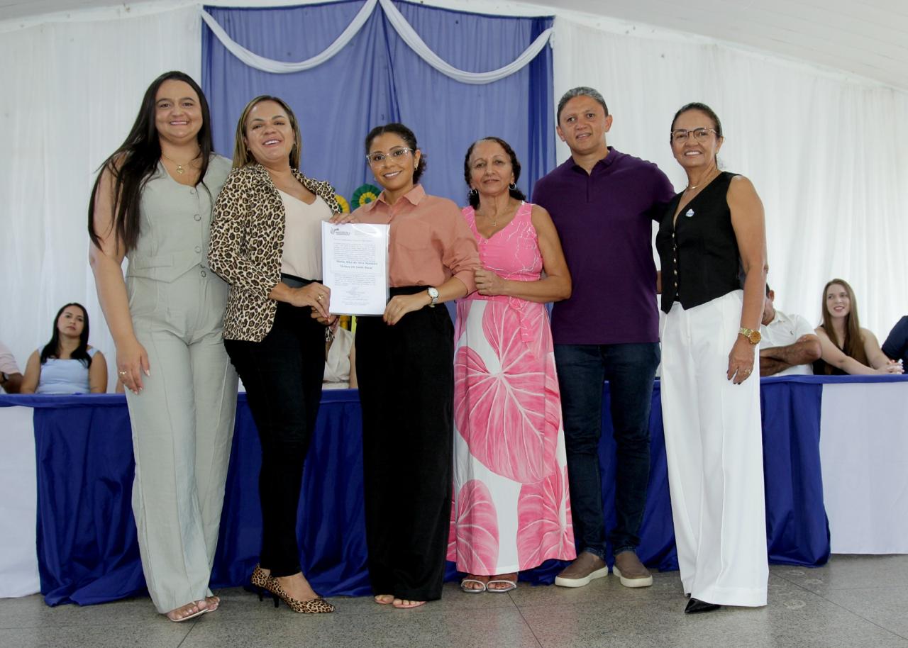 Prefeitura de Água Branca conclui ciclo de nomeações do último concurso público com posse de novos servidores