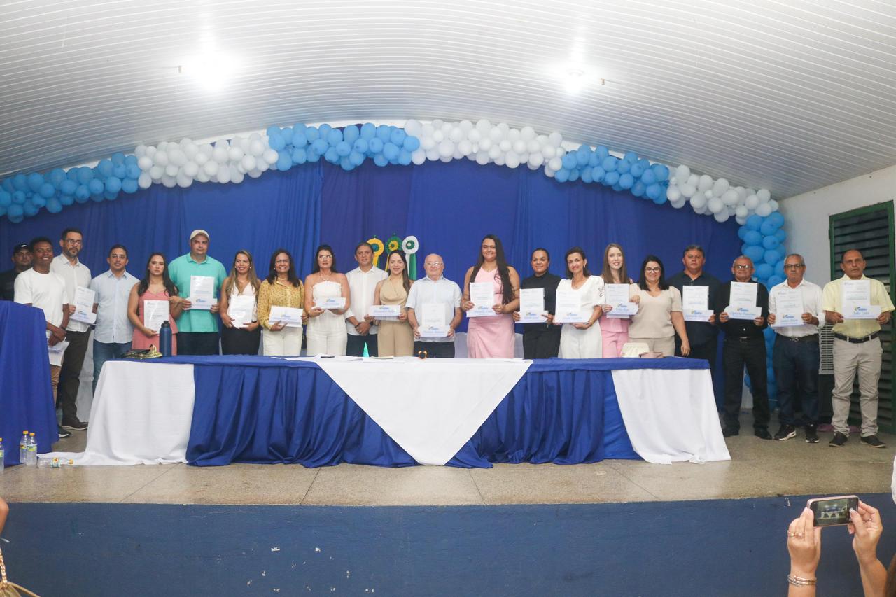 Prefeitura de Água Branca empossa secretariado da gestão 2025-2028 Prefeitura de Água Branca empossa secretariado da gestão 2025-2028