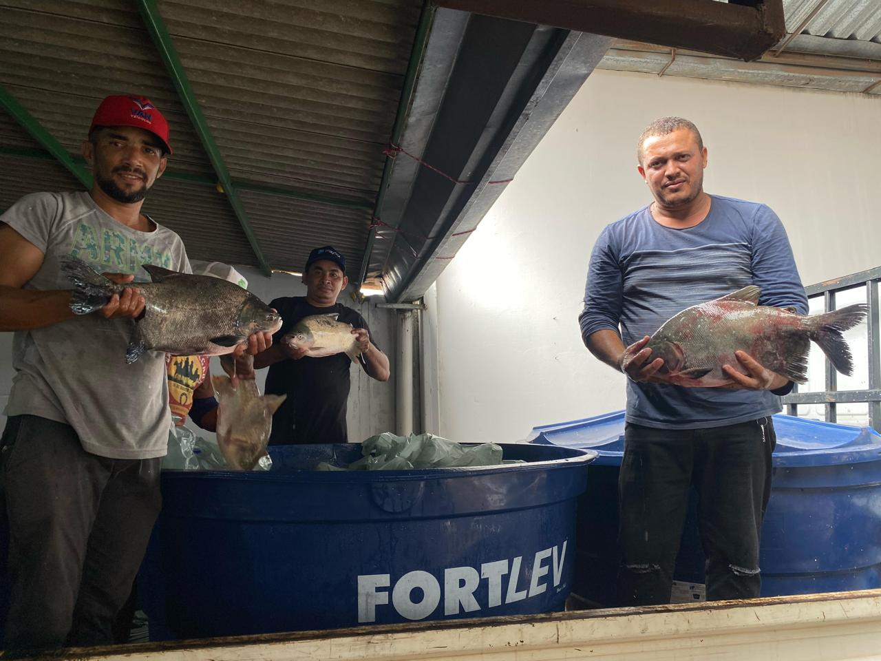 Prefeitura de Água Branca entrega mais de 20 toneladas de alimentos para famílias em situação de vulnerabilidade na Semana Santa