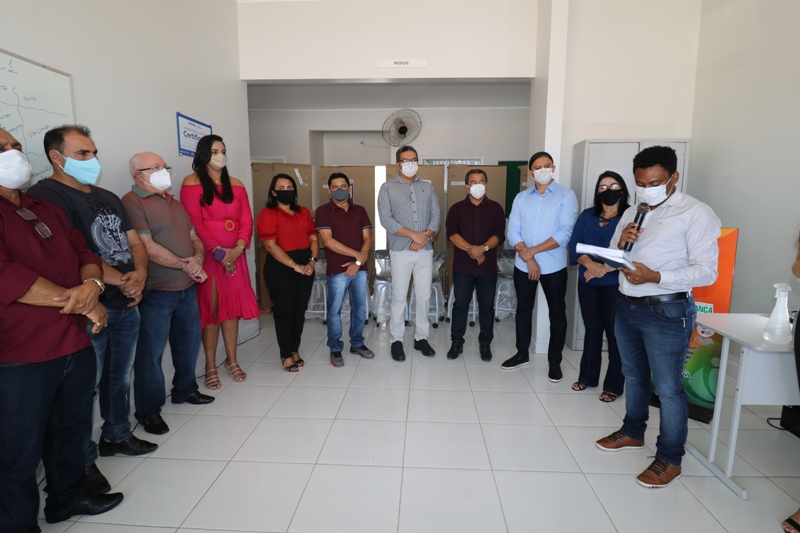 Prefeitura de Água Branca entrega reforma de Unidade Básica de Saúde Prefeitura de Água Branca entrega reforma de Unidade Básica de Saúde