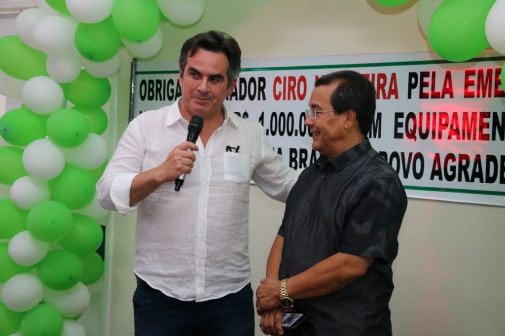 Prefeitura de Água Branca entrega reformas do hospital e matadouro no aniversário da cidade