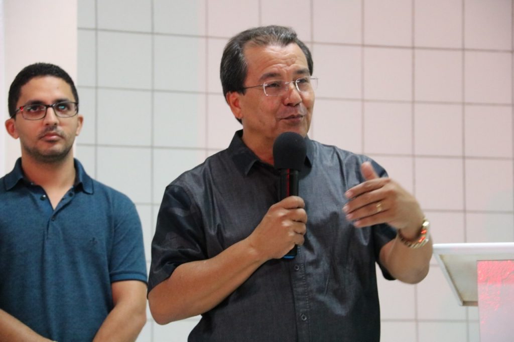 Prefeitura de Água Branca entrega reformas do hospital e matadouro no aniversário da cidade