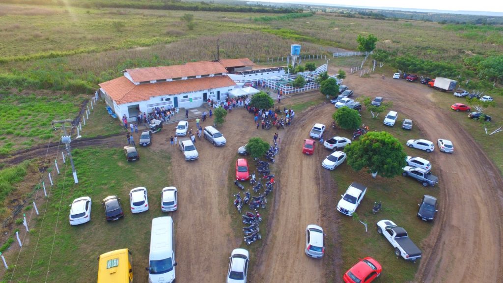 Prefeitura de Água Branca entrega reformas do hospital e matadouro no aniversário da cidade