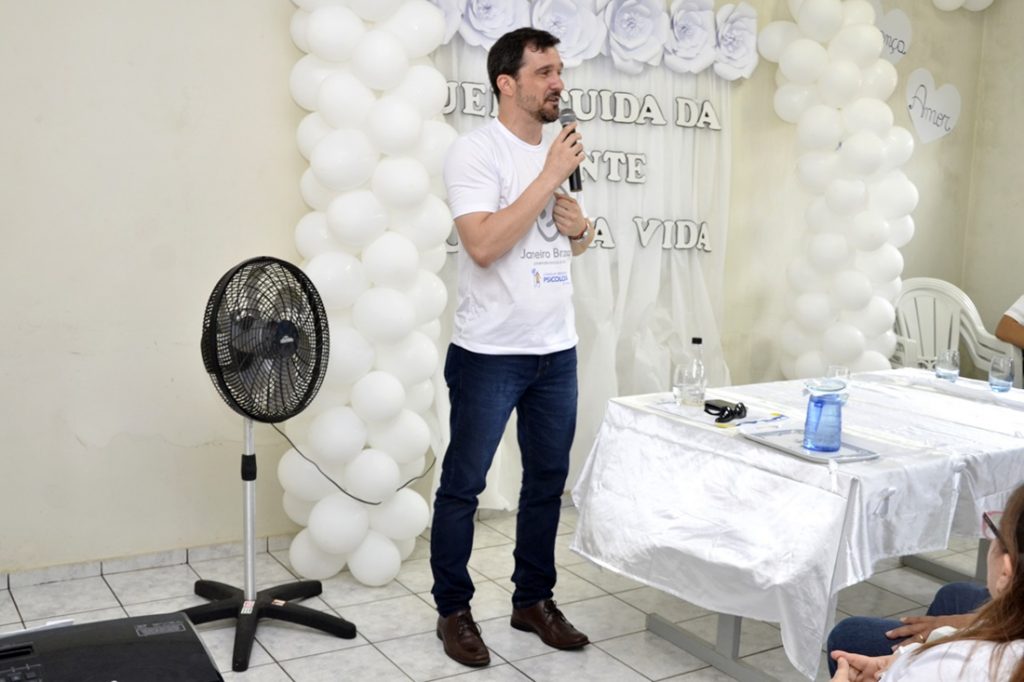 Prefeitura de Água Branca promove palestra sobre a importância da Saúde Mental