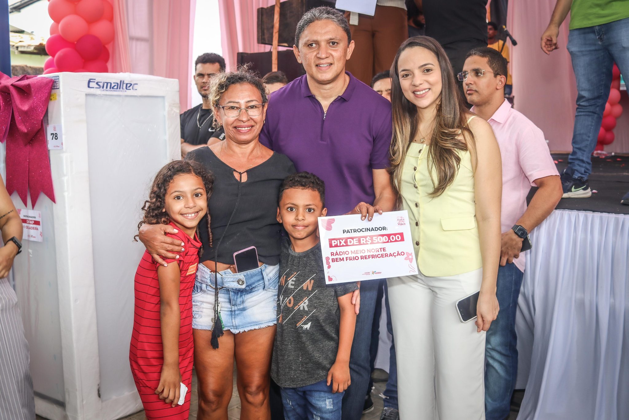 Prefeitura de Água Branca realiza emocionante Festa das Mães com café da manhã especial, sorteios e homenagens