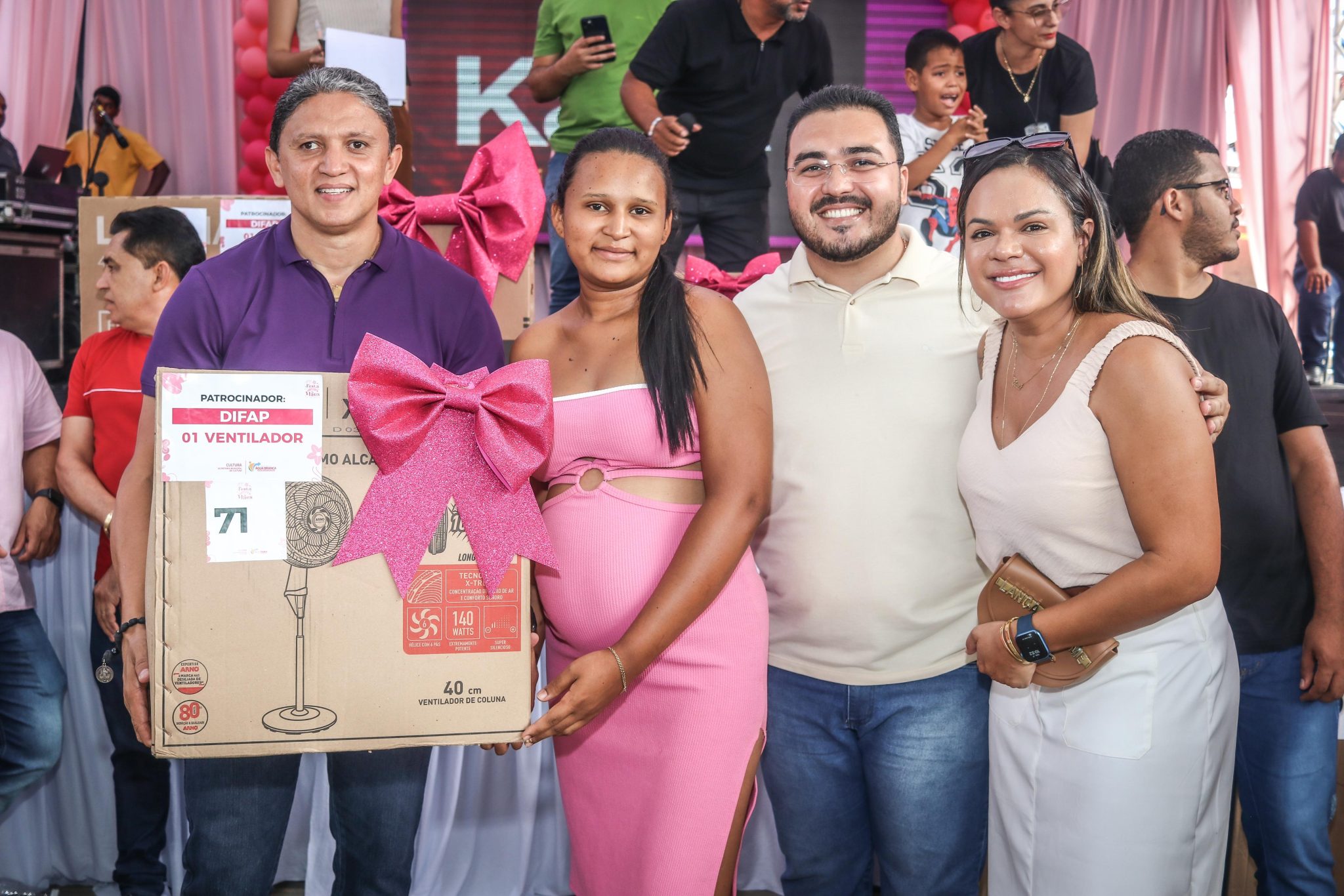 Prefeitura de Água Branca realiza emocionante Festa das Mães com café da manhã especial, sorteios e homenagens